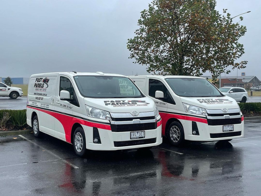 Mobile-repair-work-fast-panels-melbourne
